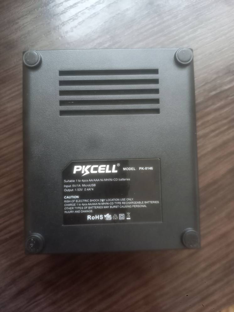 Зарядний пристрій  Pkcell (PK-814