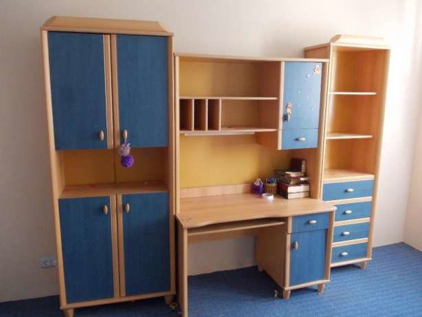 Детская стенка (мебель, шкаф, пенал, стол в детскую комнату)