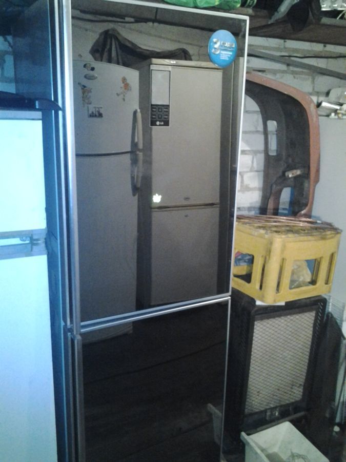 Продам холодильник LG GC-339NGLS