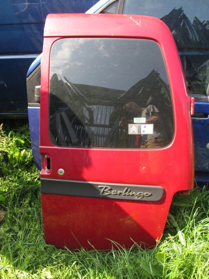 Дверь задняя Citroen Berlingo 1996-2007