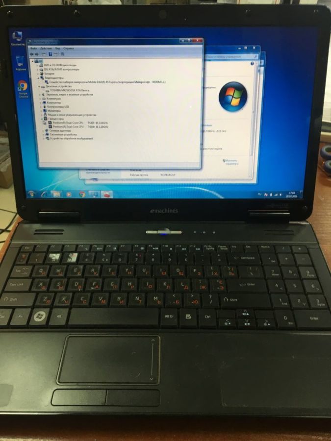 Ноутбук Acer eMachines E525, Pentium 2.1Ghz, DDR3 2Gb, 250Gb Хор.сост.