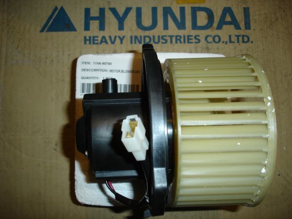 11N6-90700 мотор отопителя для Hyundai R210LC-7