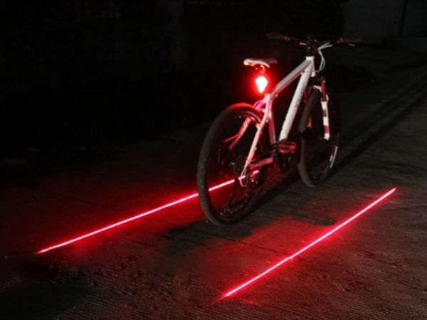 Вело фонарь задний габарит светодиоды+лазер мигалка, лазерная дорожка