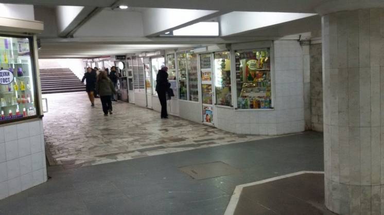 Сдам киоск в переходе метро Исторический Музей