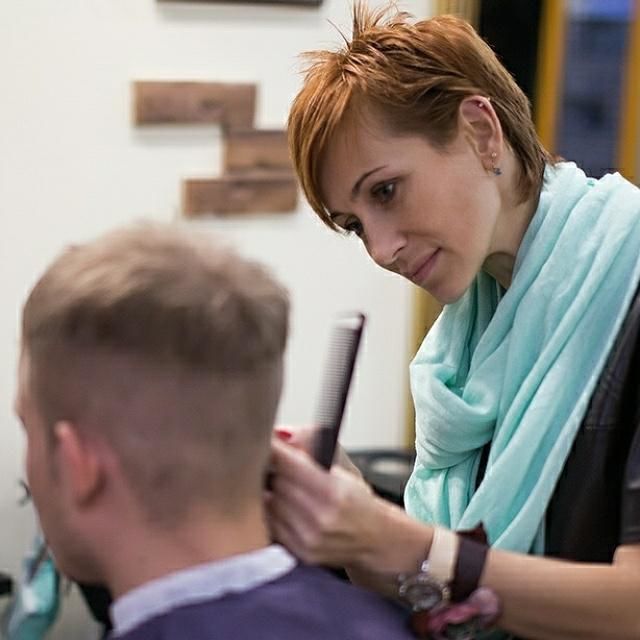 Профессиональный мастер-парикмахер (Гагарина, ТЦ Delmar, салон FAMILY)