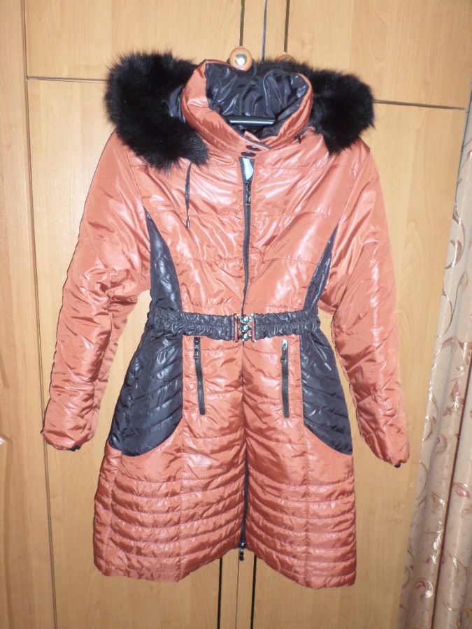 Зимняя женская куртка 50-52 размер
