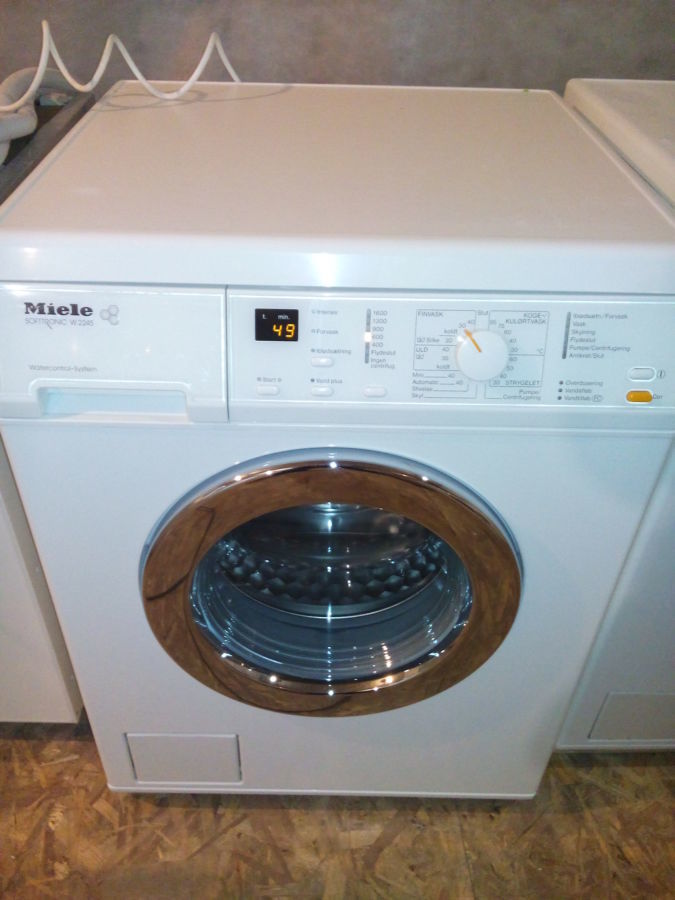 Miele W2245 стиральная машина б\у из Германии