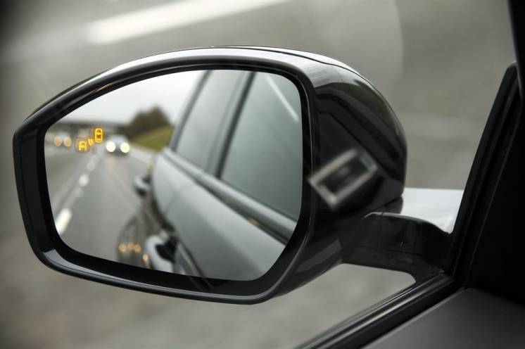 LR025556 Корпус зеркала LH (левый) | Range Rover Evoque