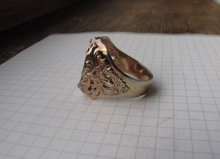 Винтажный перстень-кольцо под печать или камень или пластинку с картин