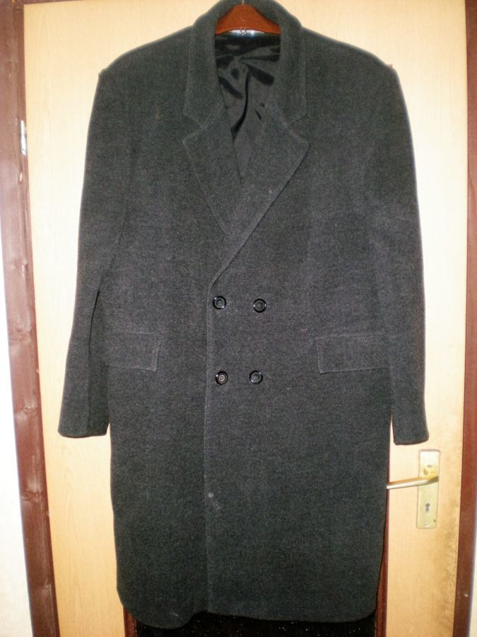 Пальто  с меховой подкладкой
