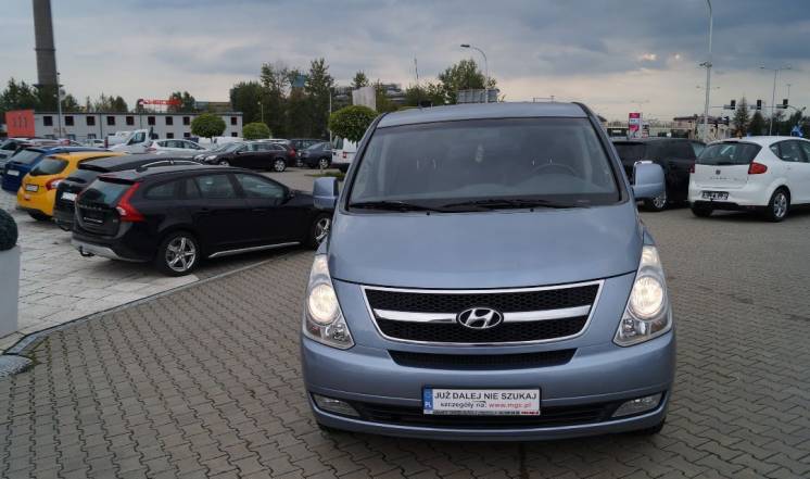 Hyundai H1 (Хюндай H1) Бампер: передний, задний 2007-2014 год.