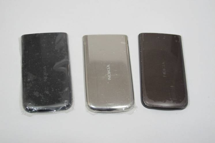 Задняя крышка к Nokia 6700 (TZ-521)