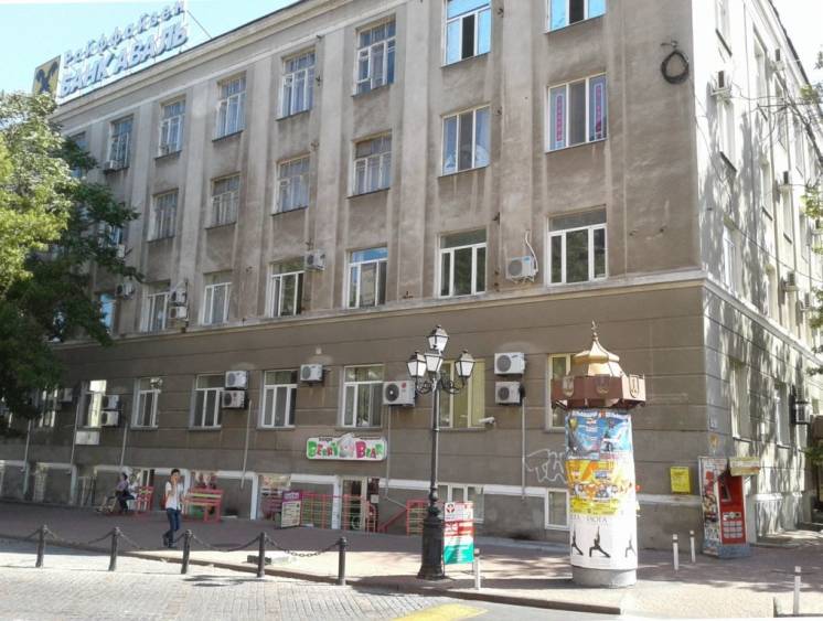 Продажа здания на Греческой площади в Одессе.