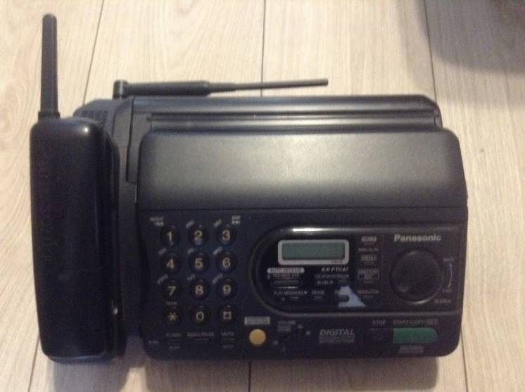Продам телефон факс Panasonic KX-FTC47