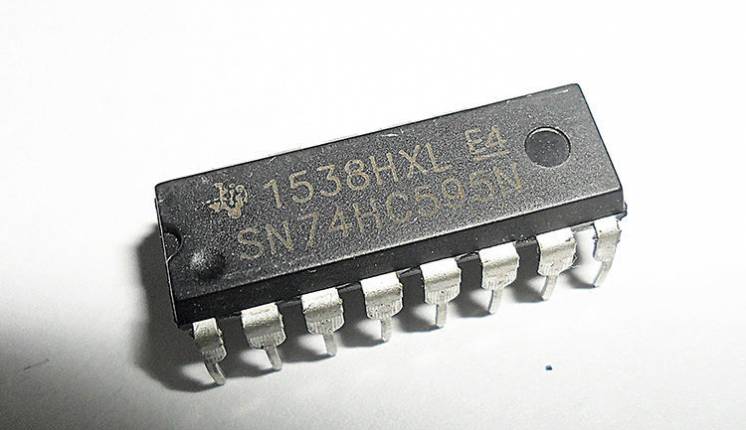 Микросхема SN74HC595N, сдвиговый регистр