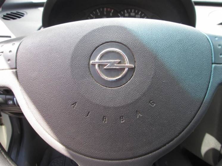Подушка безопасности водителя AirBag Opel Combo 2004-2010