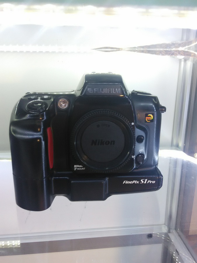 Fujifilm finepix S1 Pro