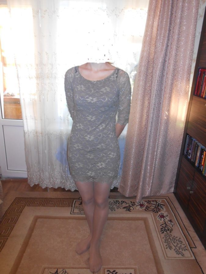 Осенннее, весеннее, зимнее платье гипюровое новое куплено в Италии