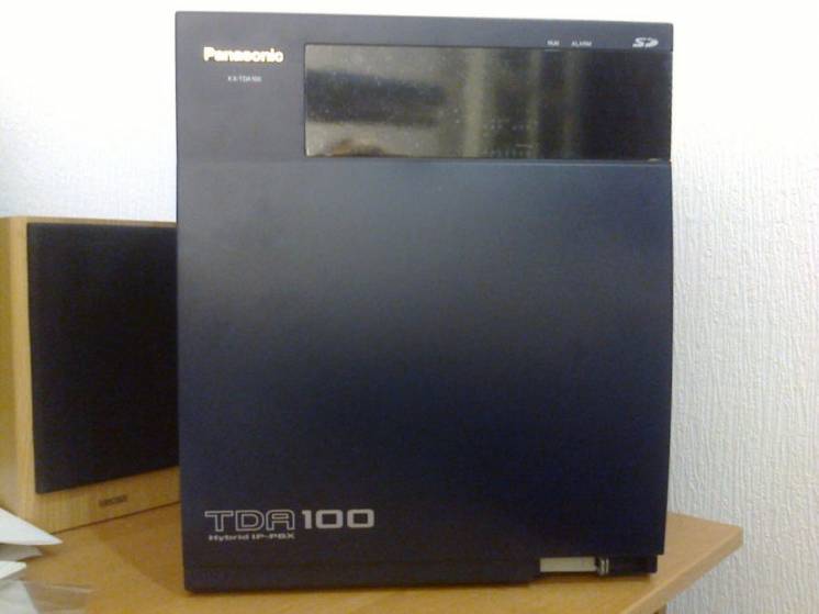 Мини АТС Panasonic KX-TDA 100