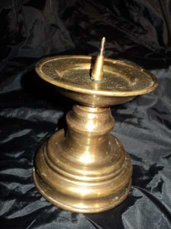 Старинный подсвечник для большой свечи бронзовый оригинальный подарок