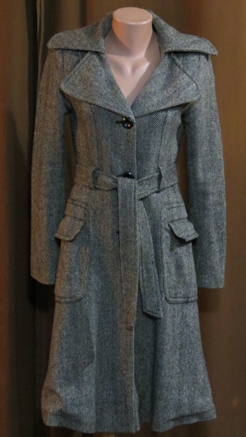 Пальто женское размер 34