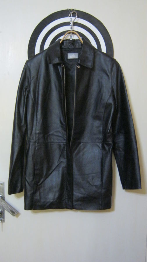 Женская кожаная куртка. Размер – «S» (44-46)
