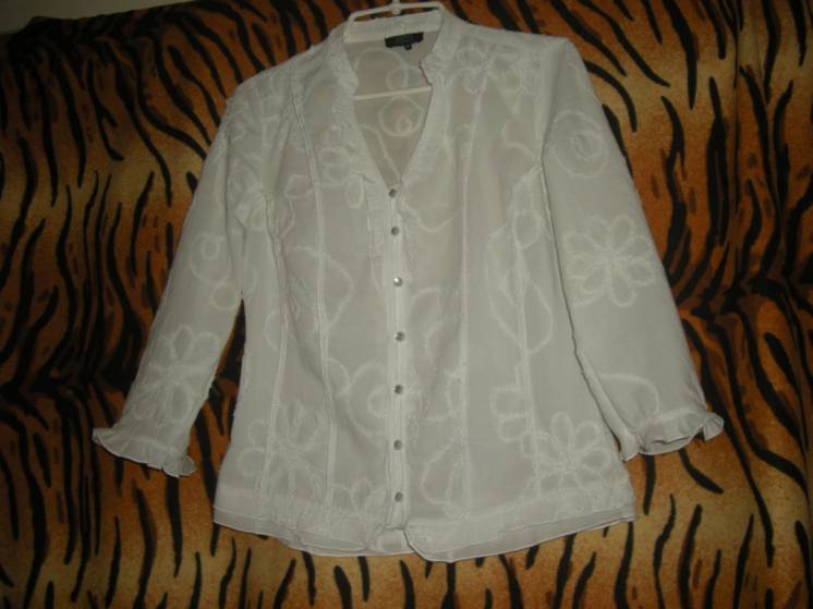 Супер блуза белоснежная,р.8,100%коттон.