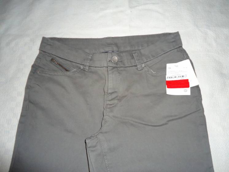 Новые брюки-джинсы 36 р. Германия C&A