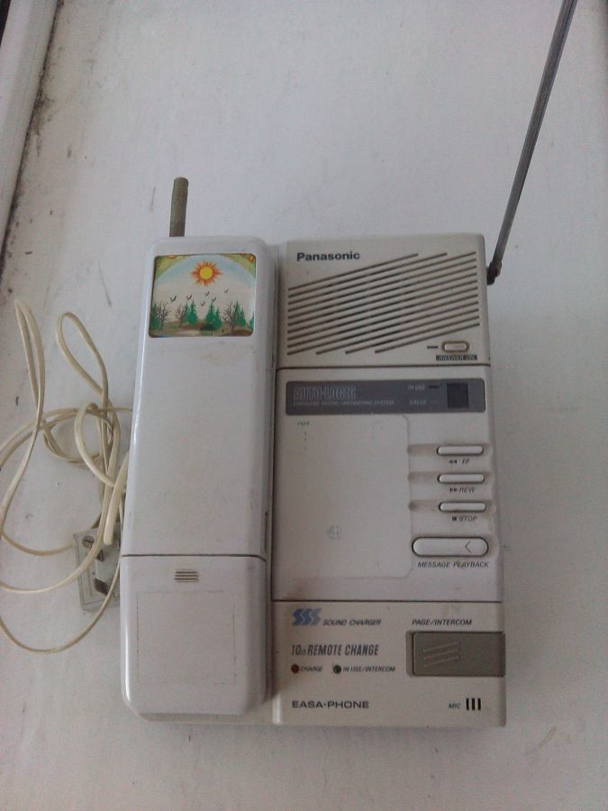 Радіотелефон з автовідповідачем Panasonic