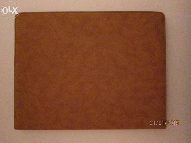 Продам Чехол-подставка для iPad светло-коричневый