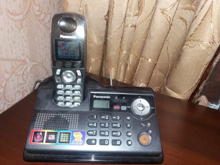Радиотелефон Panasonic KX - TCD 346 UA
