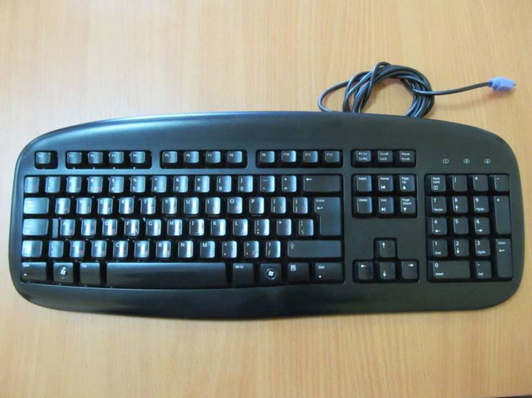 Клавиатура Logitech Deluxe V-SU61 PS/2 черная