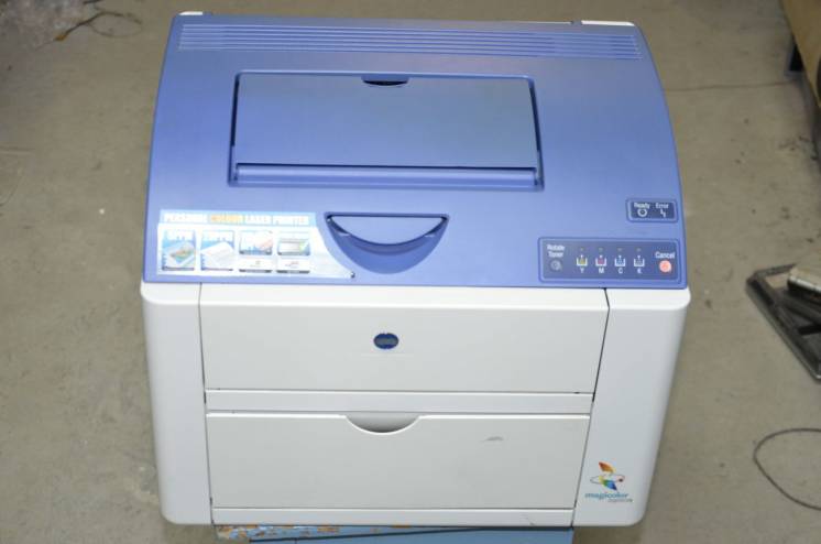 Konica Minolta Magicolor 2400W - Цветной лазерный принтер