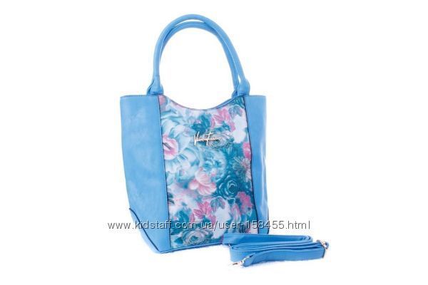 Голубая сумка с цветами