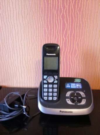Продам телефон Panasonik почти новый