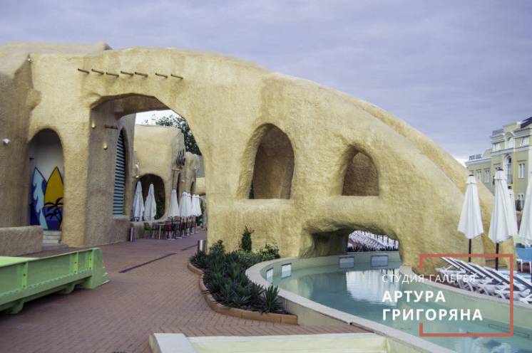 Ландшафтная архитектура в Одессе. Искусственные скалы и водопады
