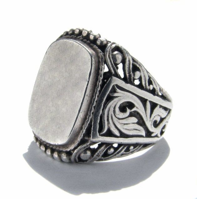 Новое серебряное кольцо перстень Печатка Серебро  Литьё