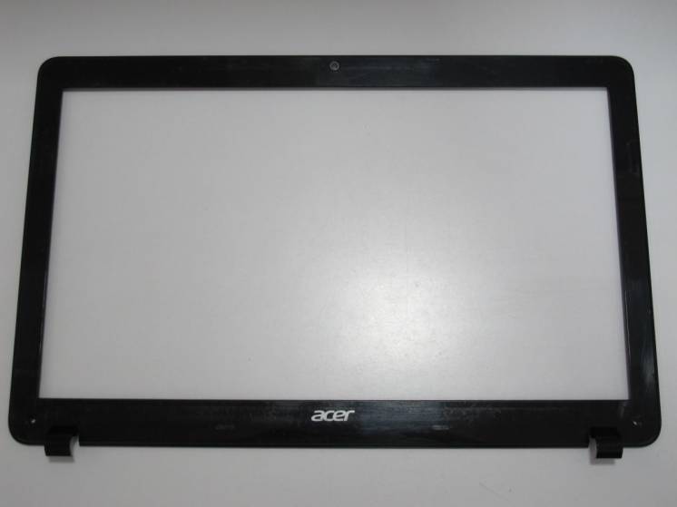 Часть корпуса (Рамка) Acer E1-531 (NZ-3901)