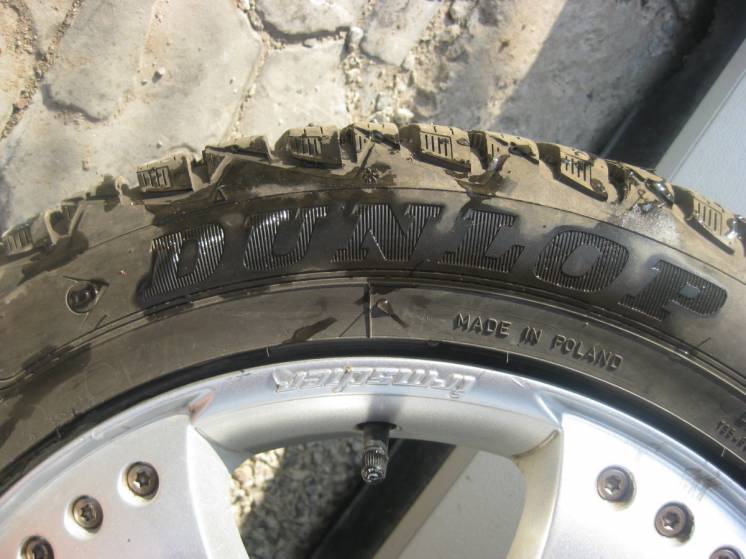 205 55 R16  DUNLOP Ice Touch  (Шип)