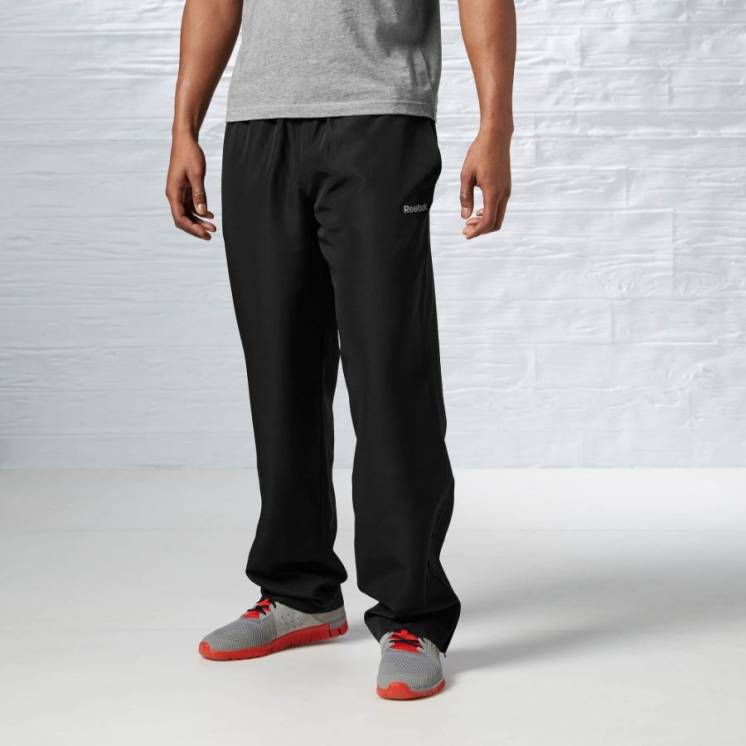 Фирменные мужские спортивные штаны Reebok-оригинал.