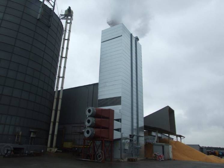 Шахтная энергосберегающая зерносушилка ARAJ (Польша)