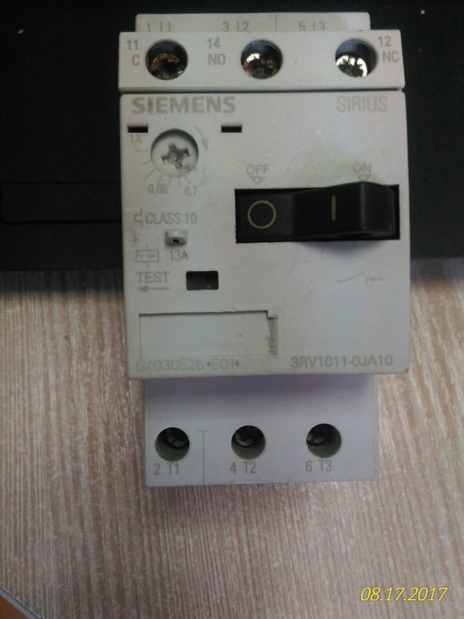Автоматический выключатель 3RV1011-0JA10