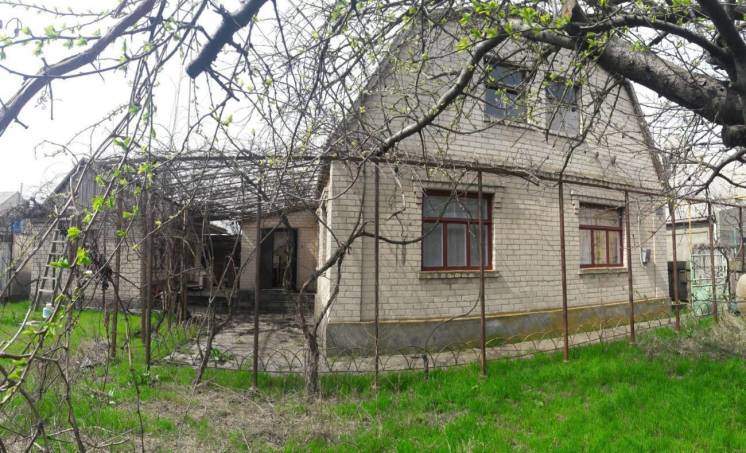 Продам дом возле центра г.Скадовска 35000   у.е