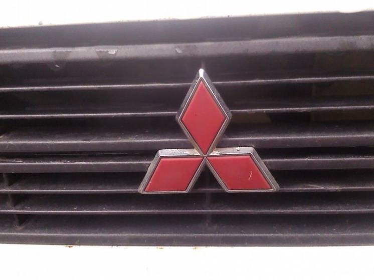 Правый стопарь в задний бампер Mitsubishi Pajero Sport ‎1998-2008