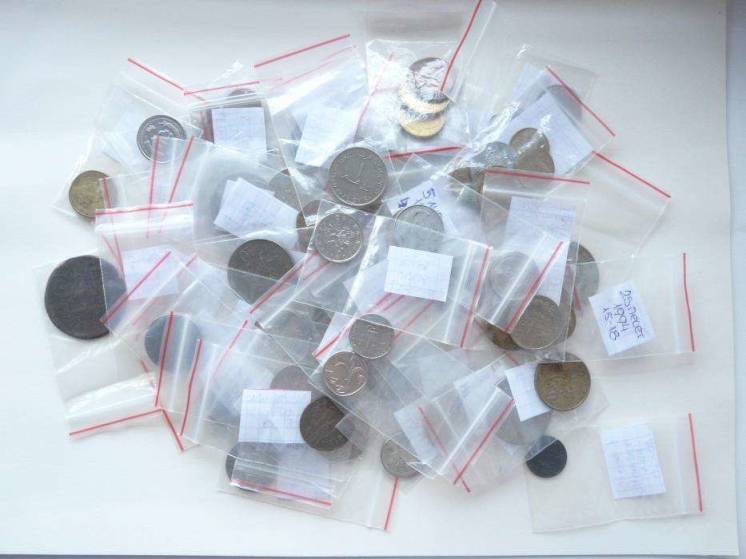 Колекція монет та банкнот