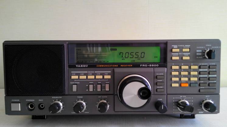 Продам радиоприемник YAESU FRG-8800