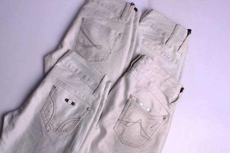 Модные джинсы скини, катон - стрейч, в комплекте с ремнем!