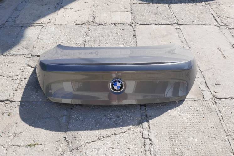 Крышку багажника BMW E63 Stratus Metallic 440/7