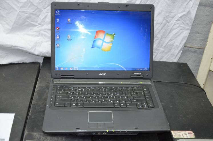 Ноутбук Acer Extensa 5220 Intel Core2Duo, 2Gb,250Gb