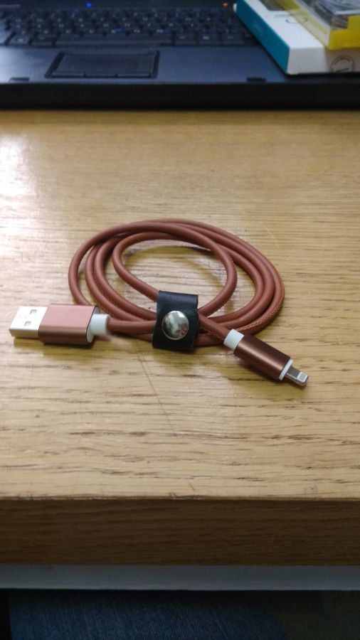 USB кабель for iPhone 6/6s/5/5s кожа 100см